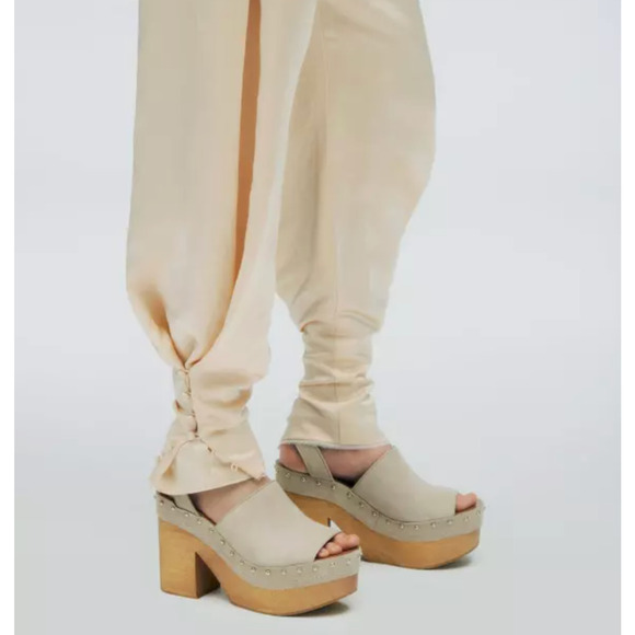 Zara Leather Suede Studded Wooden Heel Platform Sandals Clogs Size 9 - Picture 3 of 11